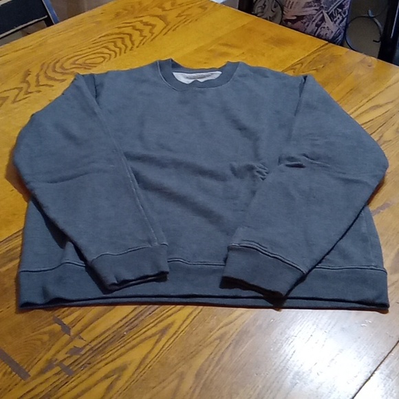 Everlane Tops - Everlane Women MEDIUM SWEATSHIRT DARK HEATHER GRAY GREY Top New Track Crewneck